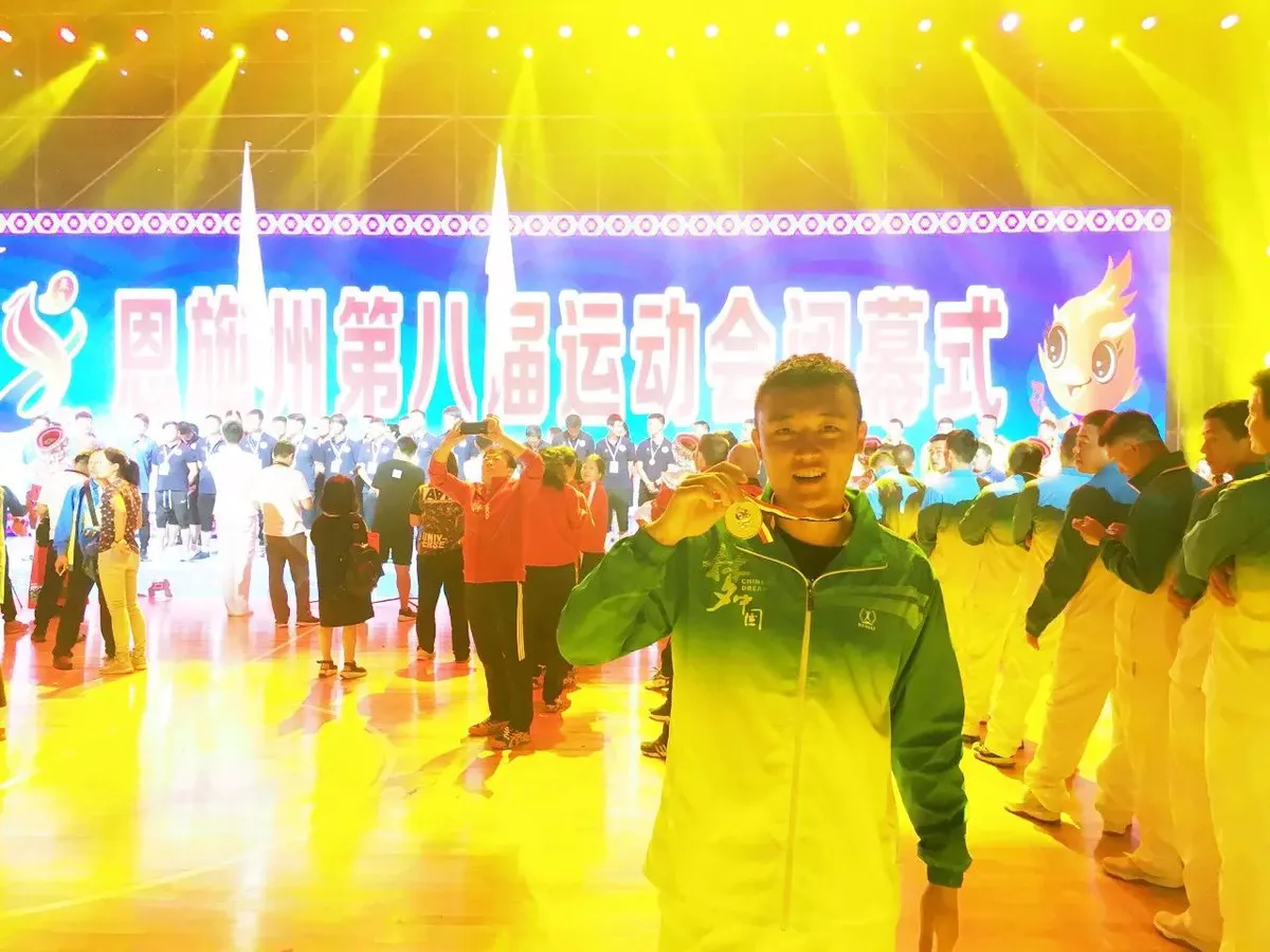 如何根据比赛需求调整篮球专项训练内容_0